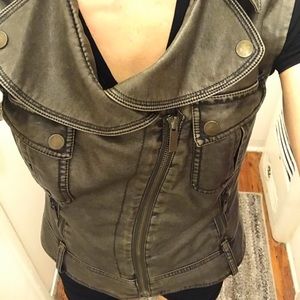 Bebe olive green vest